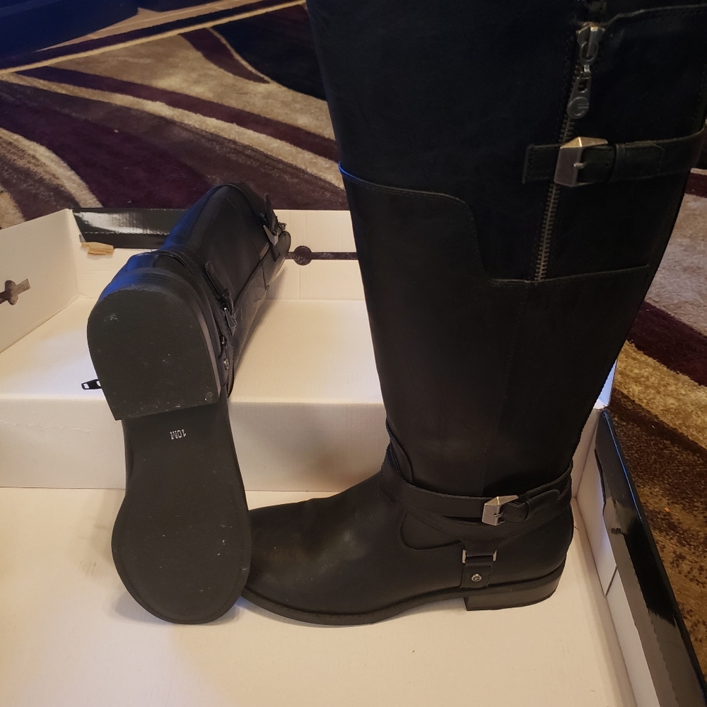 Black Boots
